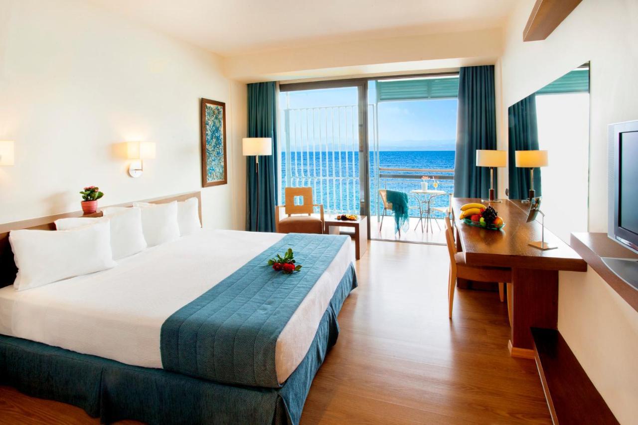 מלון Domotel Xenia 5*